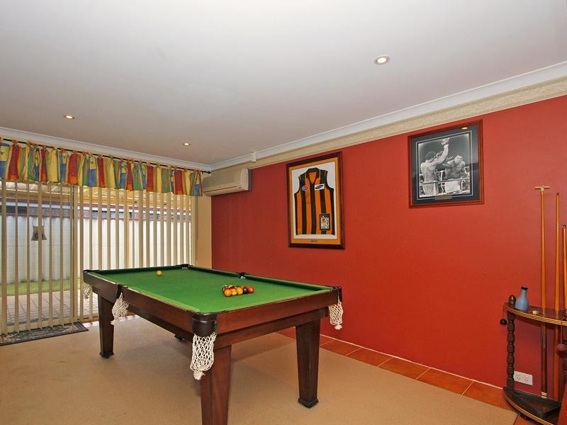 19 Tarragon Place, Thornlie WA 6108