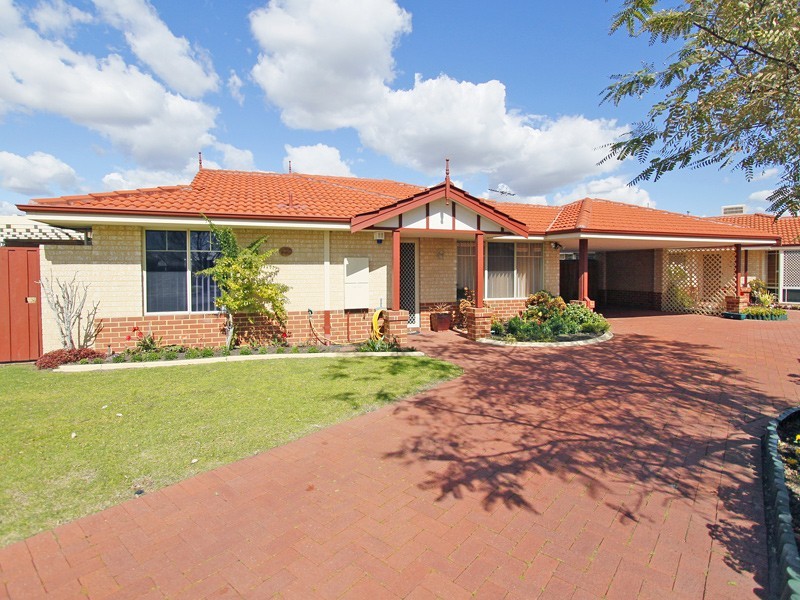 56A Towncentre Drive, Thornlie WA 6108