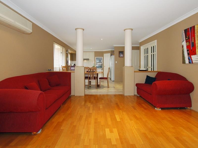 83 Wright Crescent, Bayswater WA 6053