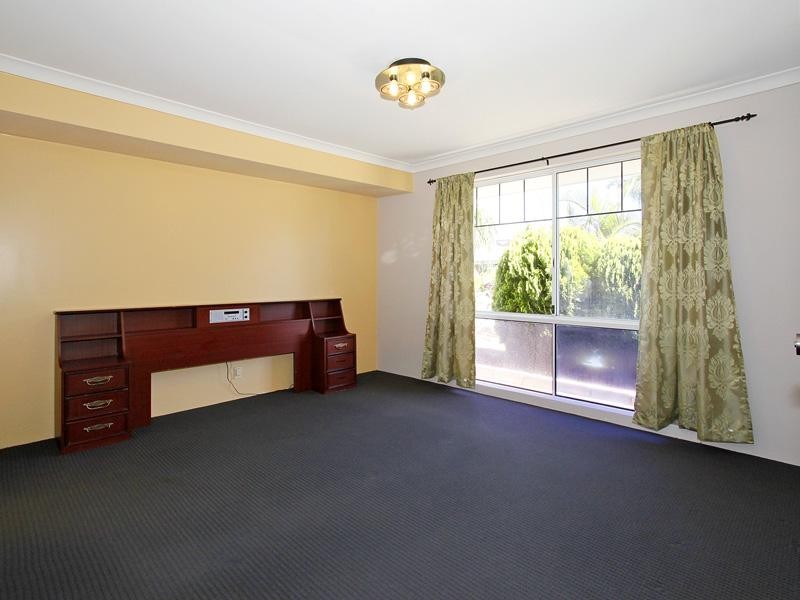 38 Nyandi Court, Thornlie WA 6108