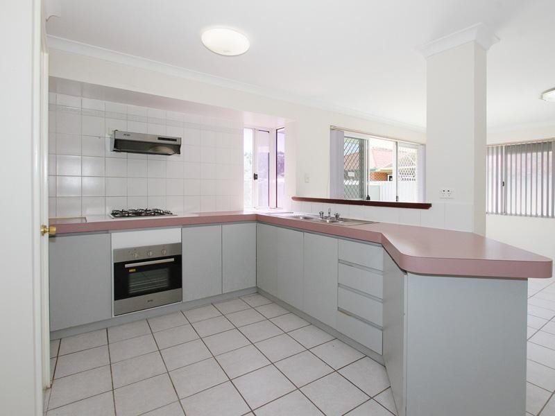 38 Nyandi Court, Thornlie WA 6108