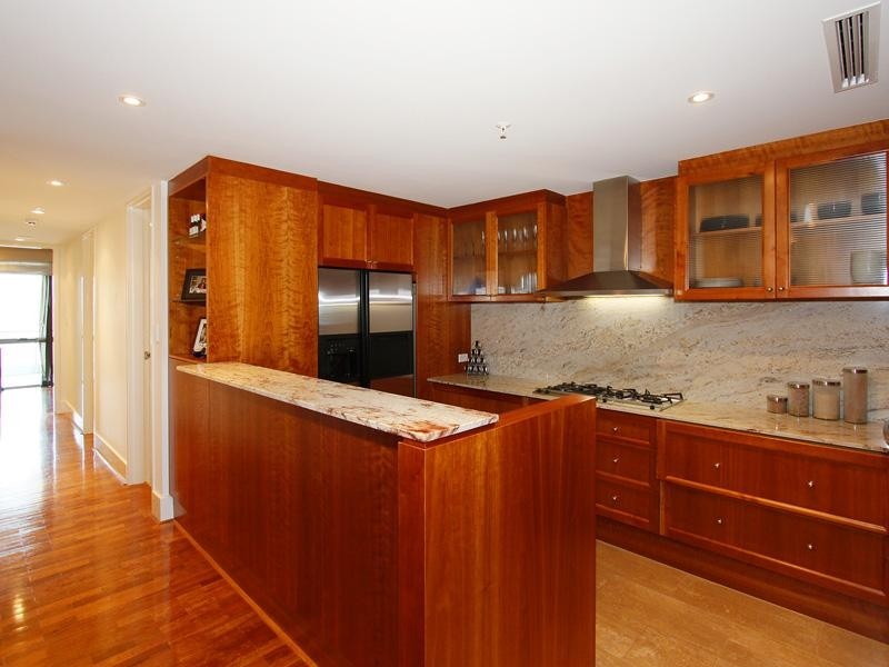 32/42 Terrace Road, East Perth WA 6004