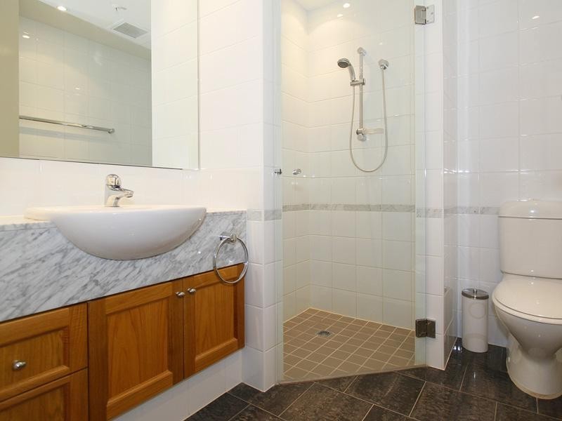 32/42 Terrace Road, East Perth WA 6004