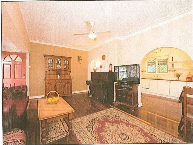 45 Thornlie Avenue, Thornlie WA 6108