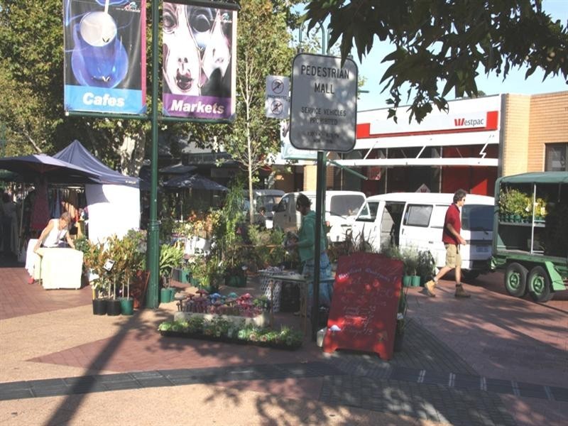 Unit 1 Gladstone Road, Armadale WA 6112