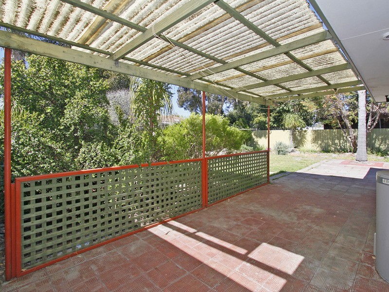 14b Young Street, Gosnells WA 6110