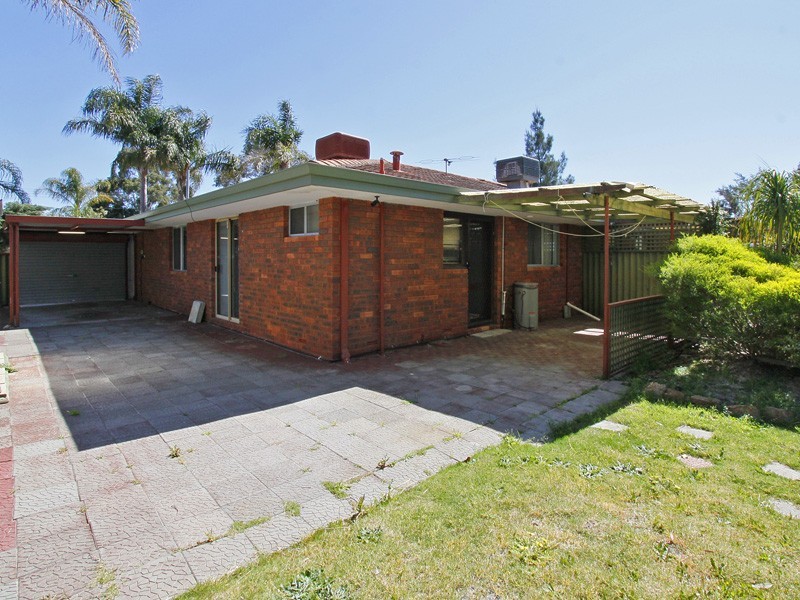 14b Young Street, Gosnells WA 6110