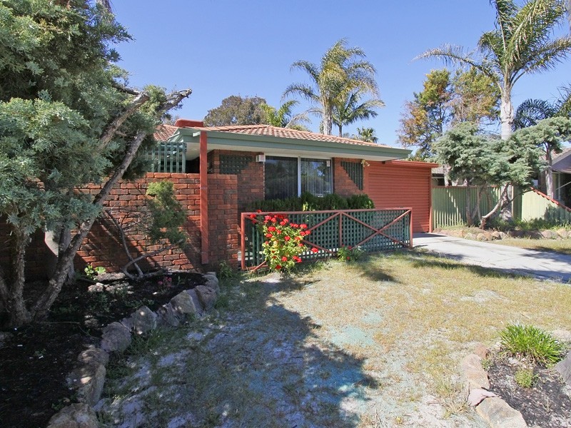 14b Young Street, Gosnells WA 6110