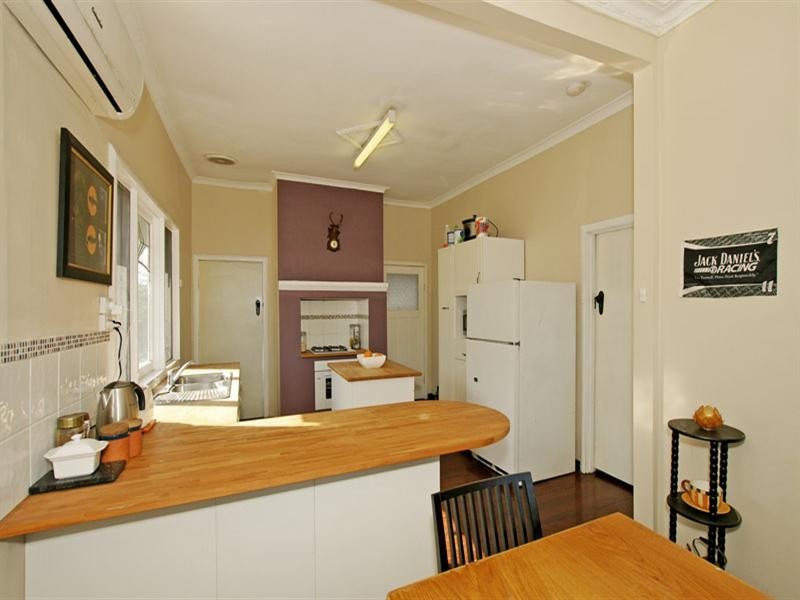 1/25 Newton Street, Bayswater WA 6053