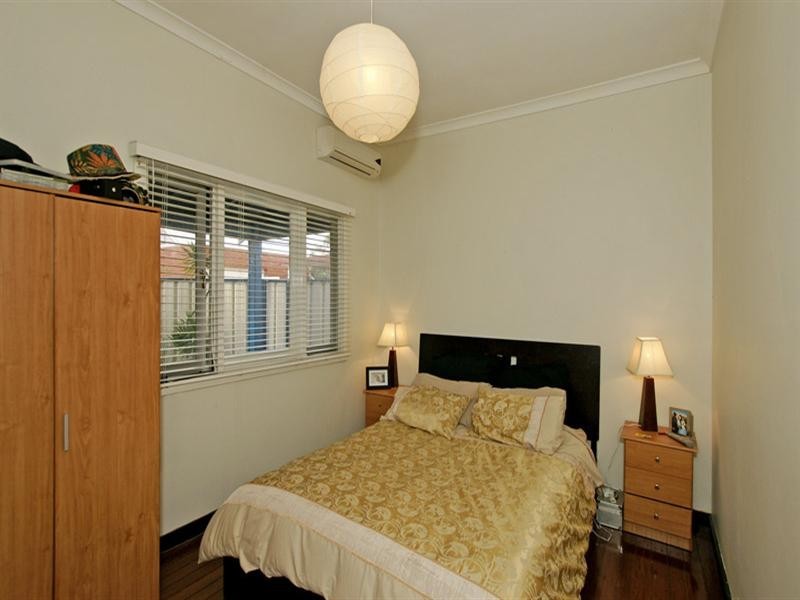 1/25 Newton Street, Bayswater WA 6053