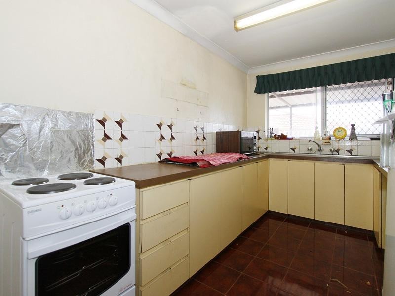 19 Downhill Way, Langford WA 6147