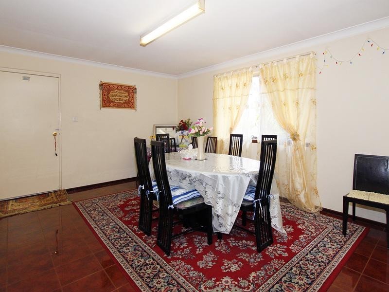 19 Downhill Way, Langford WA 6147