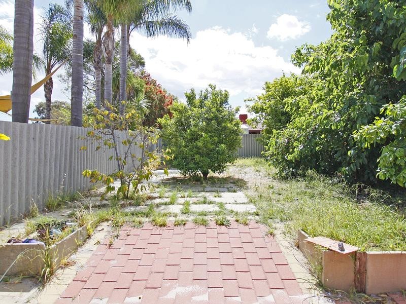 19 Downhill Way, Langford WA 6147