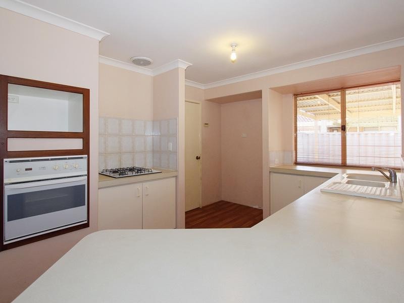 3 Brushbox Way, Huntingdale WA 6110