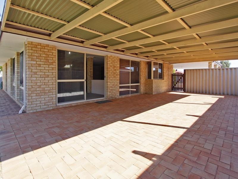 3 Brushbox Way, Huntingdale WA 6110