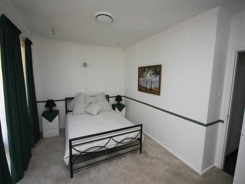 88 Gribble Avenue, Armadale WA 6112