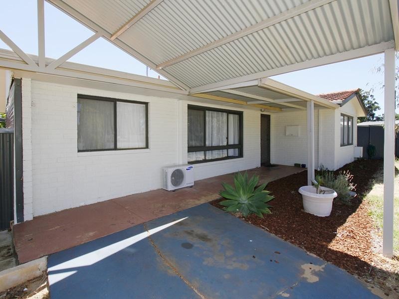 14 McCARTHY Street, Armadale WA 6112