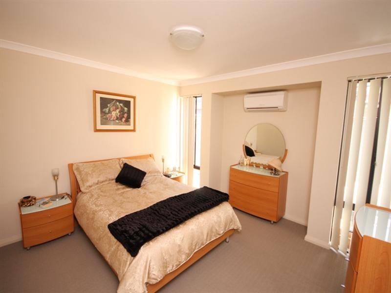 8/40 Fifth Road, Armadale WA 6112