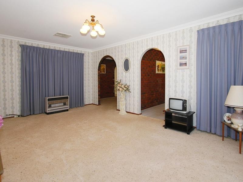 1387 Orton Road, Byford WA 6122