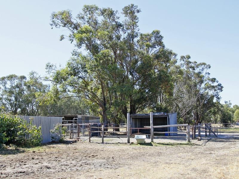 1387 Orton Road, Byford WA 6122