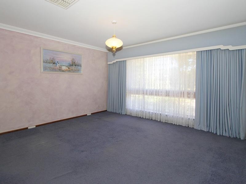 1387 Orton Road, Byford WA 6122