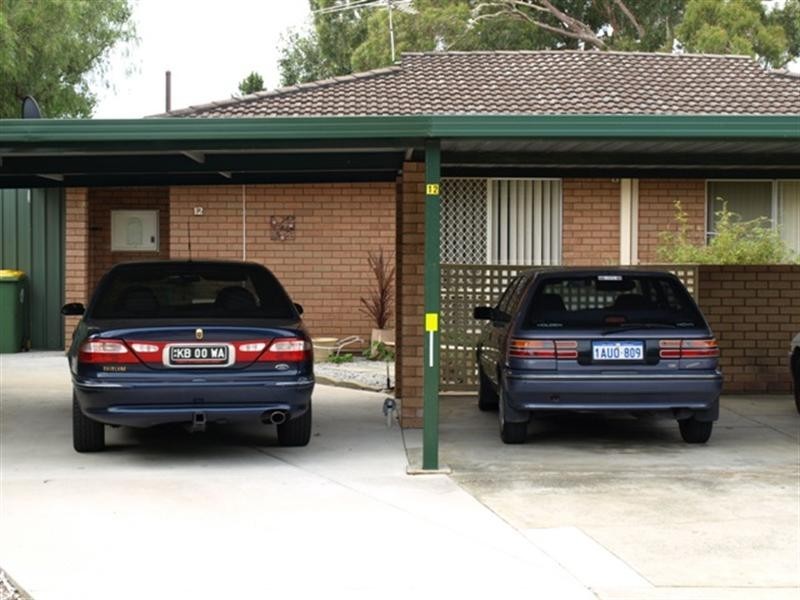 12 Redross Court, Armadale WA 6112