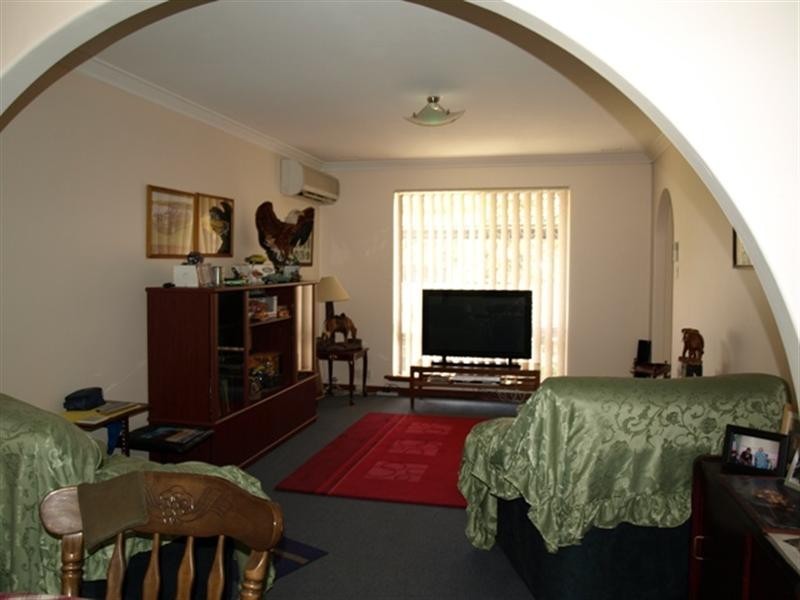 12 Redross Court, Armadale WA 6112