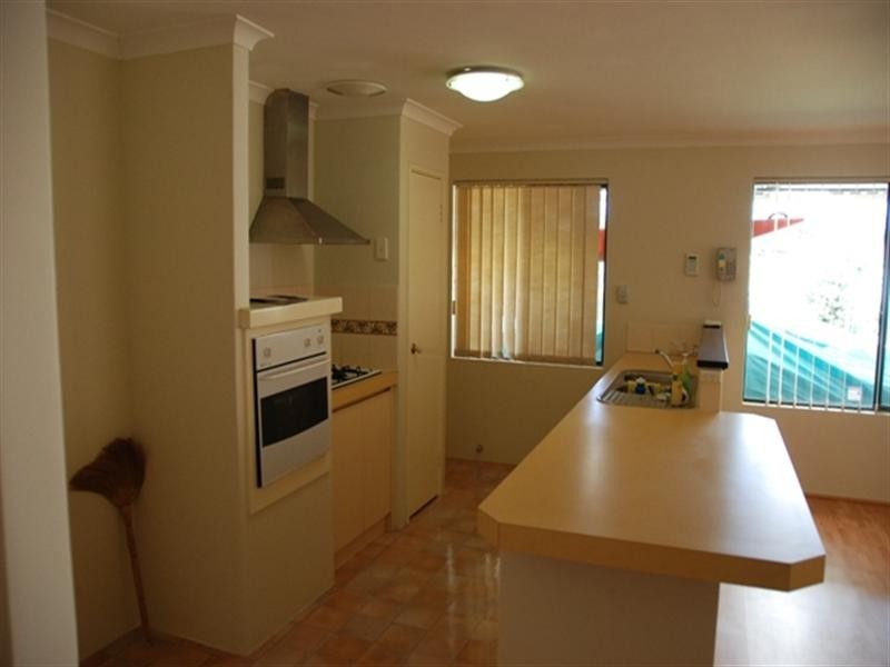 13 Dollarbird Road, Southern River WA 6110