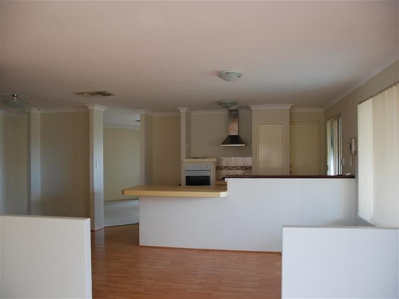 13 Dollarbird Road, Southern River WA 6110