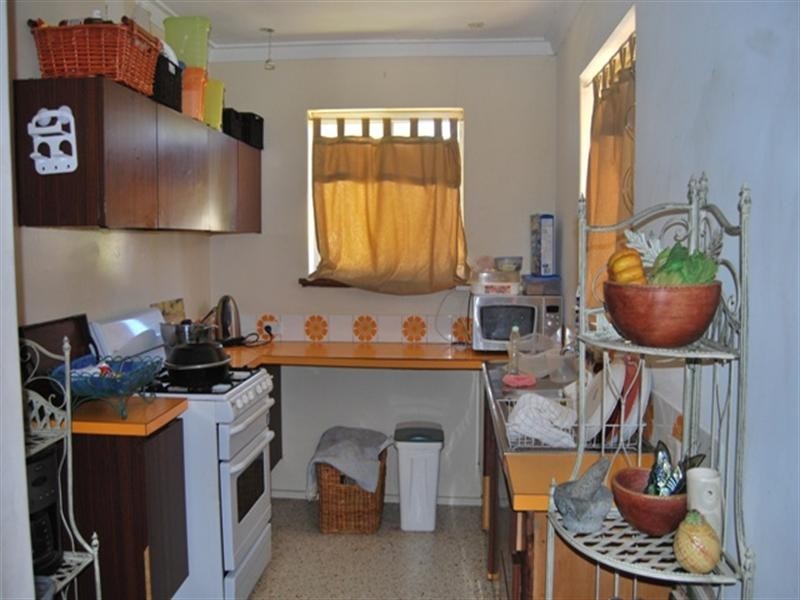 27 Brookdale Drive, Armadale WA 6112