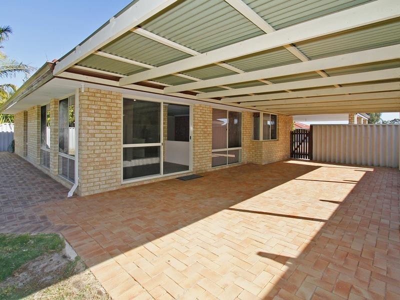3 Brushbox Way, Huntingdale WA 6110