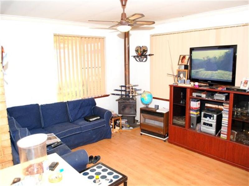 14 Fysh Place, Huntingdale WA 6110