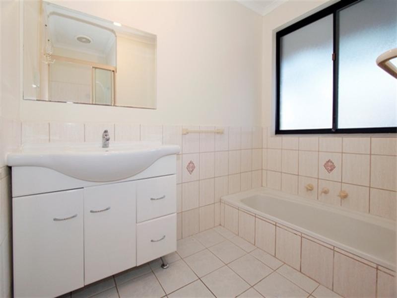 49 ASTINAL Drive, Gosnells WA 6110