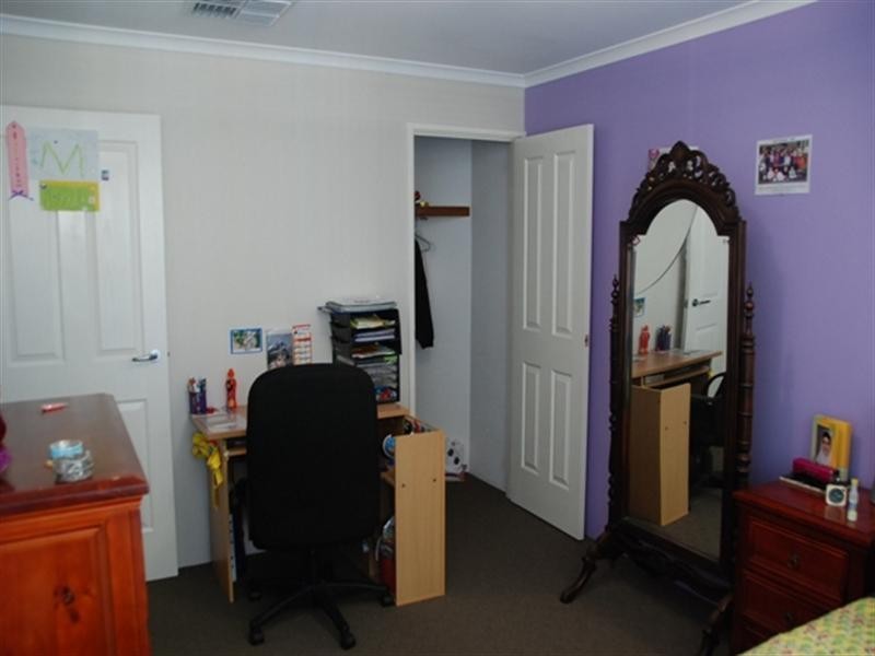 20 Copperback Circle, Huntingdale WA 6110