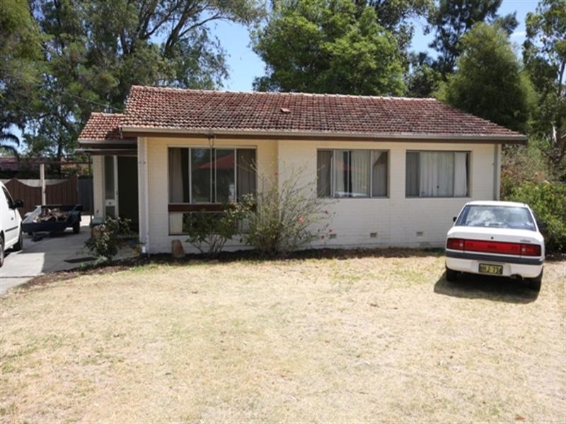 6 Tay Court, Gosnells WA 6110