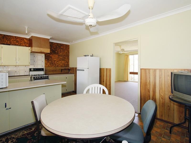 6 Tay Court, Gosnells WA 6110