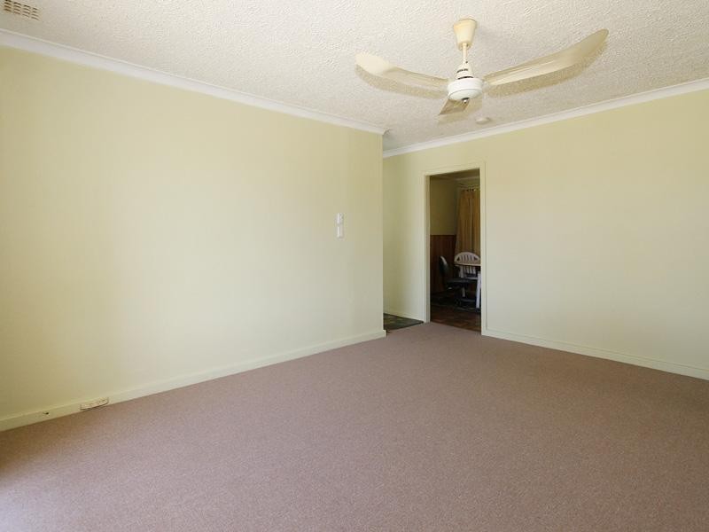 6 Tay Court, Gosnells WA 6110