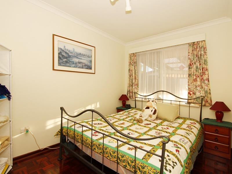 86 Derry Avenue, Mount Nasura WA 6112