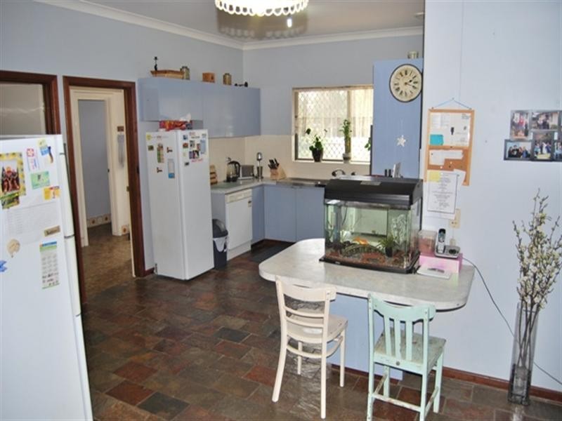 50 Blanche Street, Gosnells WA 6110