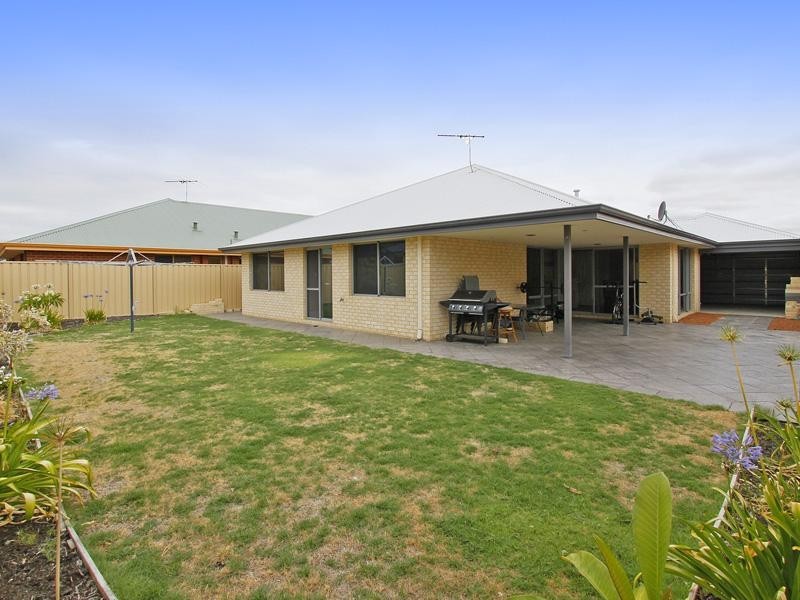 17 Newell Loop, Gosnells WA 6110