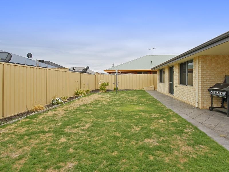 17 Newell Loop, Gosnells WA 6110