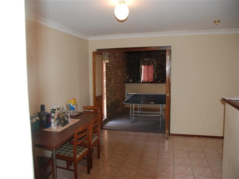 17 Regina Street, Kelmscott WA 6111