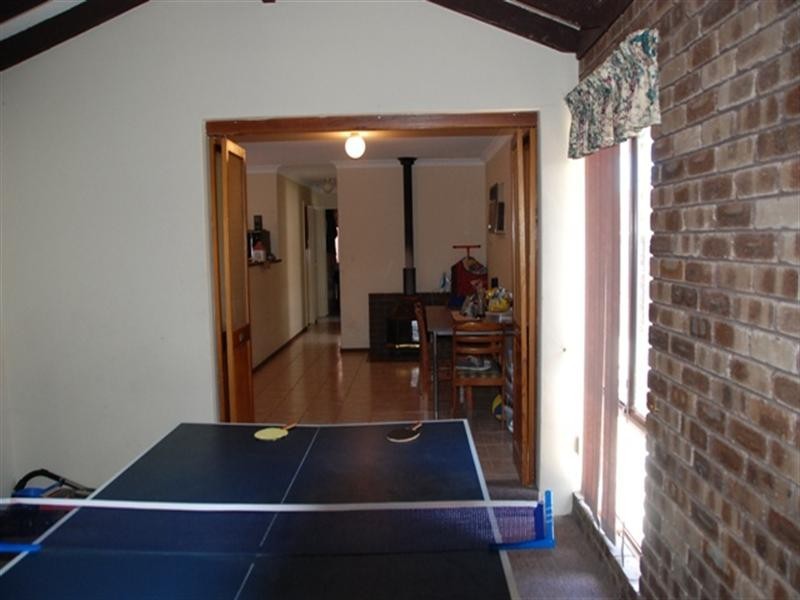 17 Regina Street, Kelmscott WA 6111