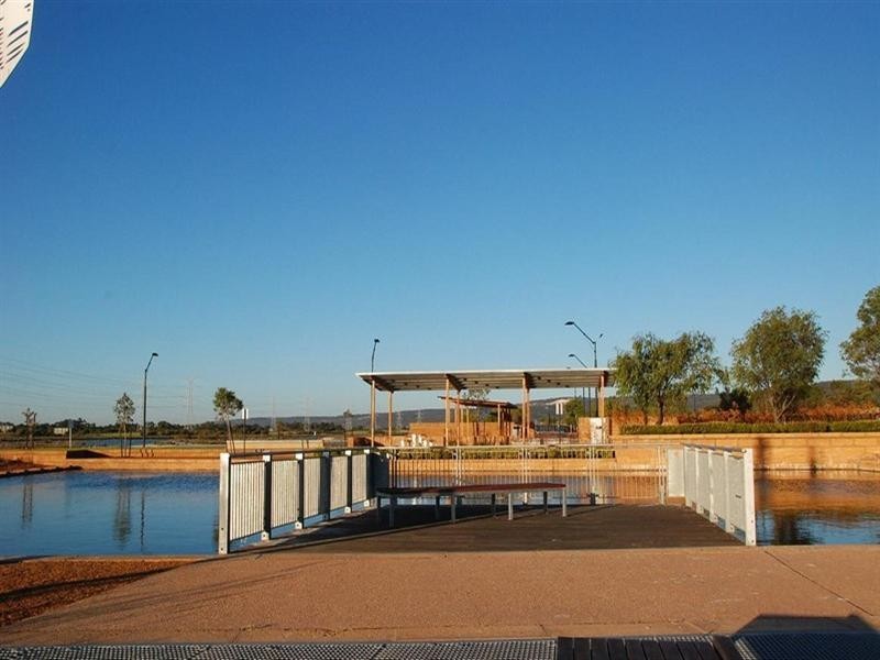 40-46 Dorney Street, Champion Lakes WA 6111