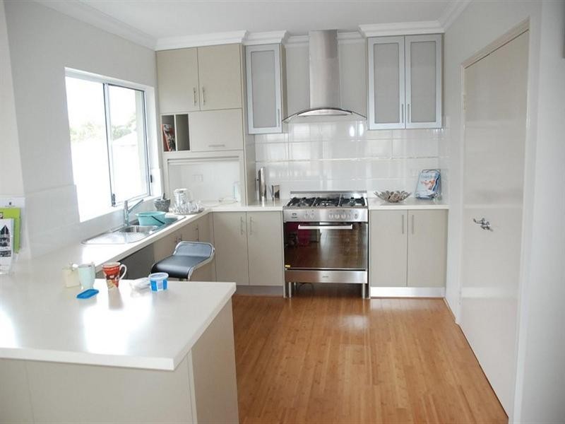 40-46 Dorney Street, Champion Lakes WA 6111