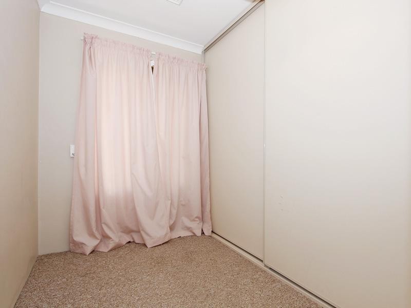 6b Theba Court, Heathridge WA 6027