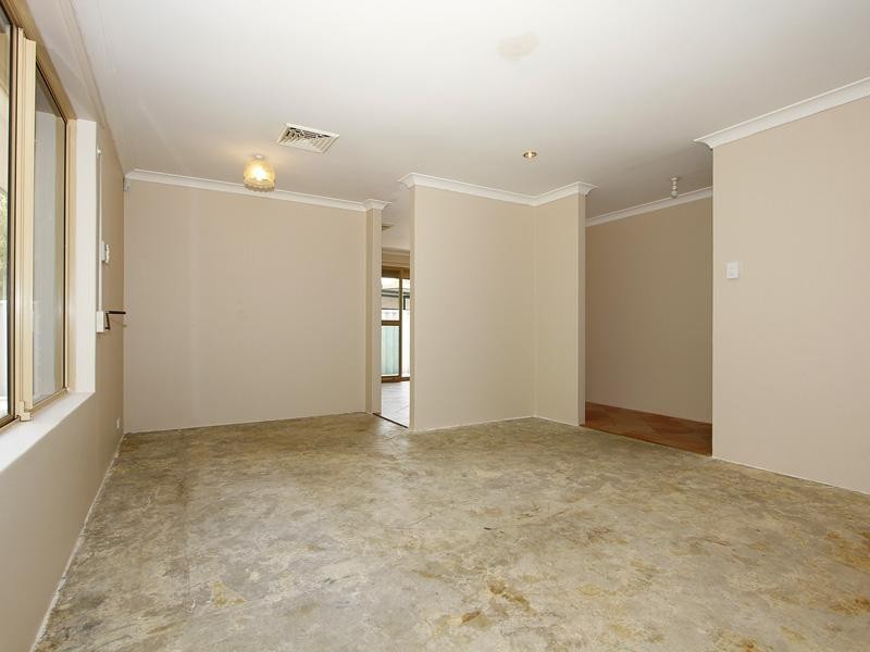6b Theba Court, Heathridge WA 6027