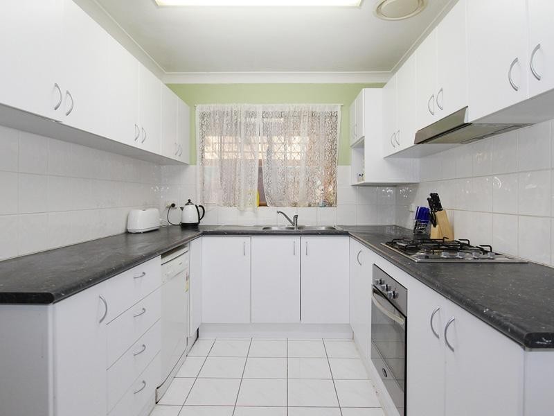 13 Rosekelly Road, Gosnells WA 6110
