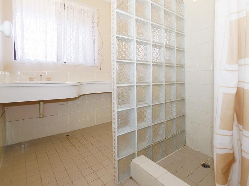 13 Rosekelly Road, Gosnells WA 6110