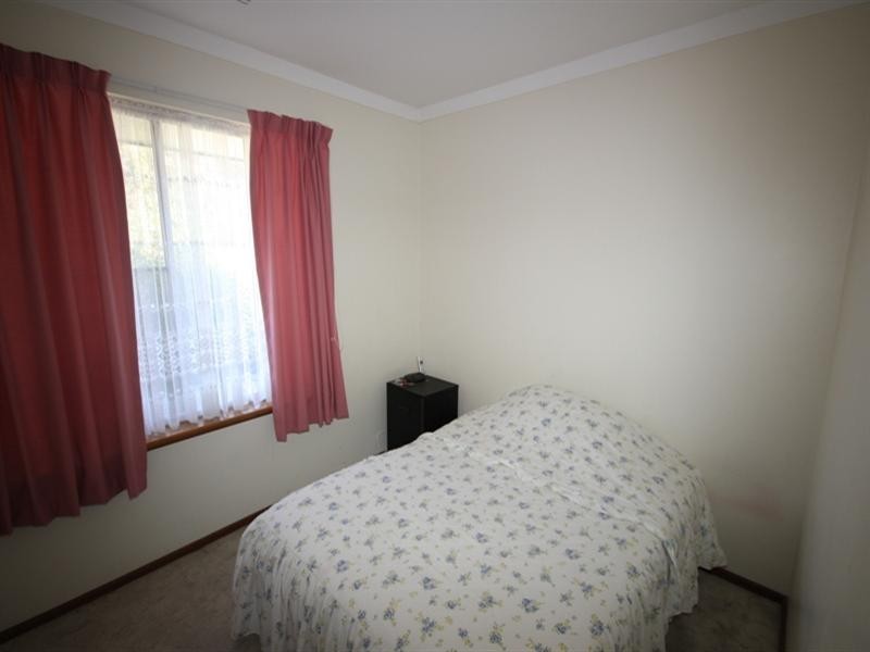 88 Gribble Avenue, Armadale WA 6112